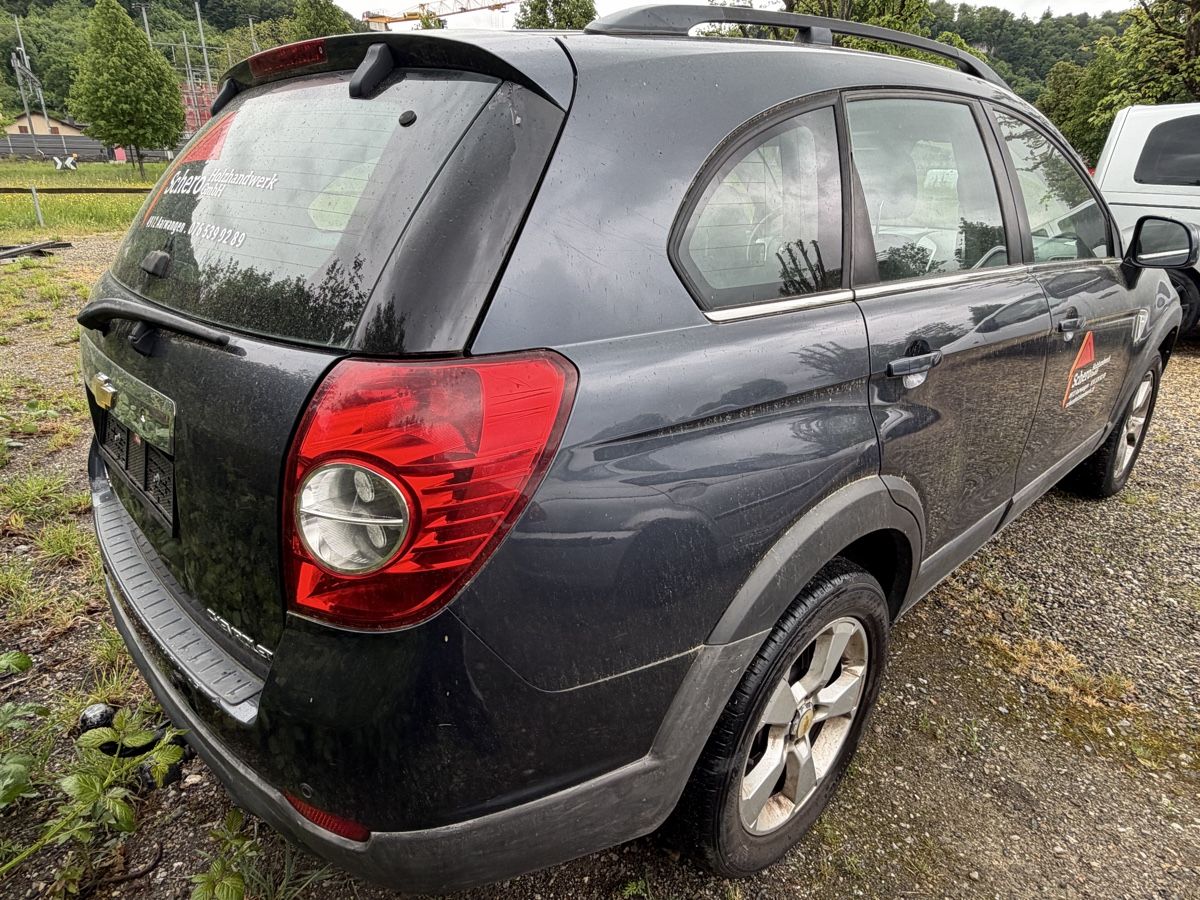 Chevrolet Automobili: Chevrolet captiva 2.0 d 7 sitze – Usato da Selzach venduto da jos_xg2y 3