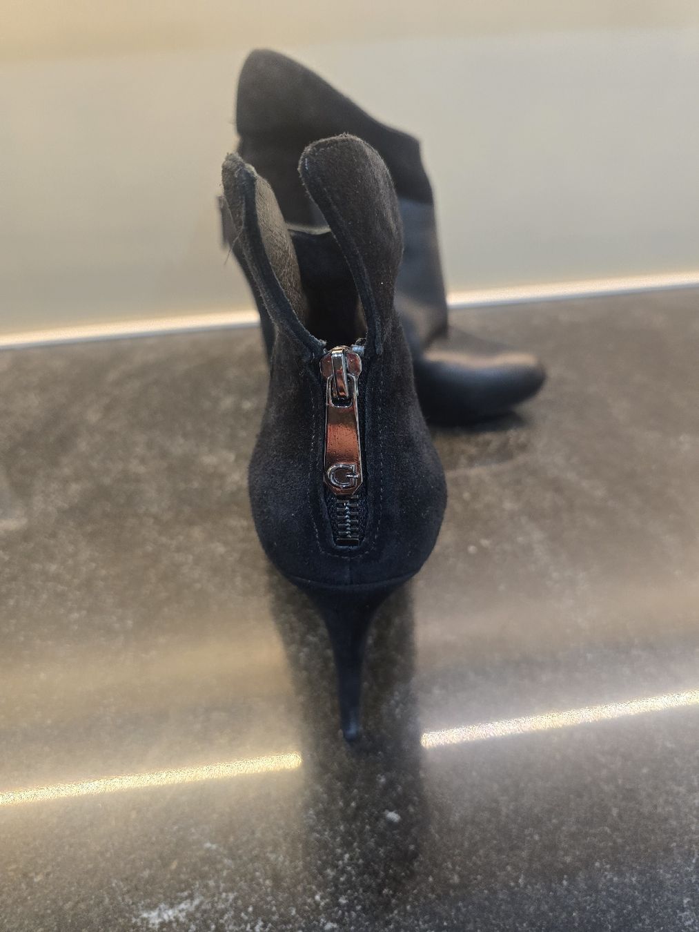 Guess Scarpe da donna: Guess Stiefeletten - Grösse 38 – Usato da Hägglingen venduto da Raff_Ella 3