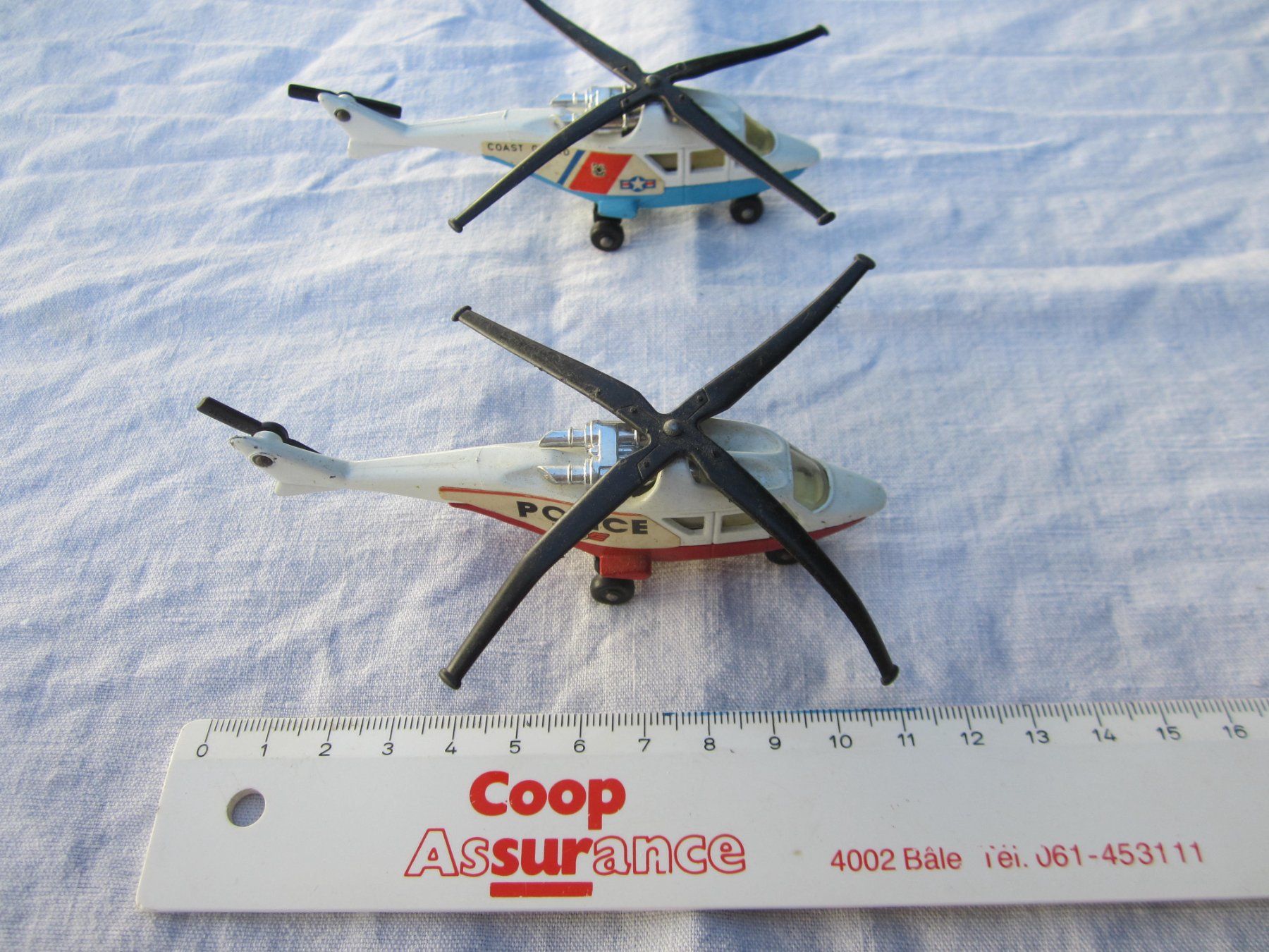 Kits de montage: 2 Hélicoptères – Neuf (Voir description) à Tramelan par Tors