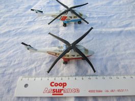 2 Hélicoptères