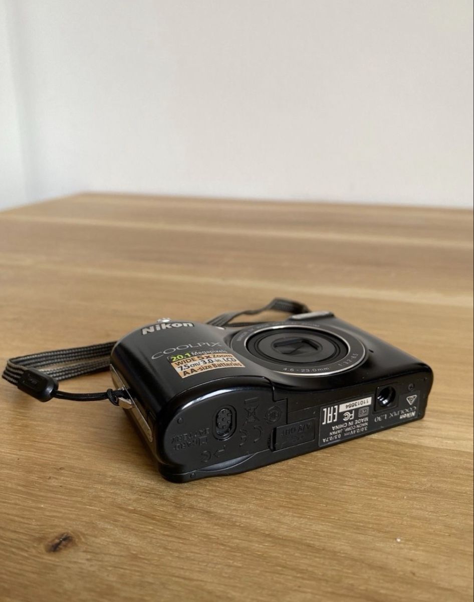 Nikon Fotocamera: Nikon Coolpix L30 – Difettoso da Orbe venduto da amelie_host 3