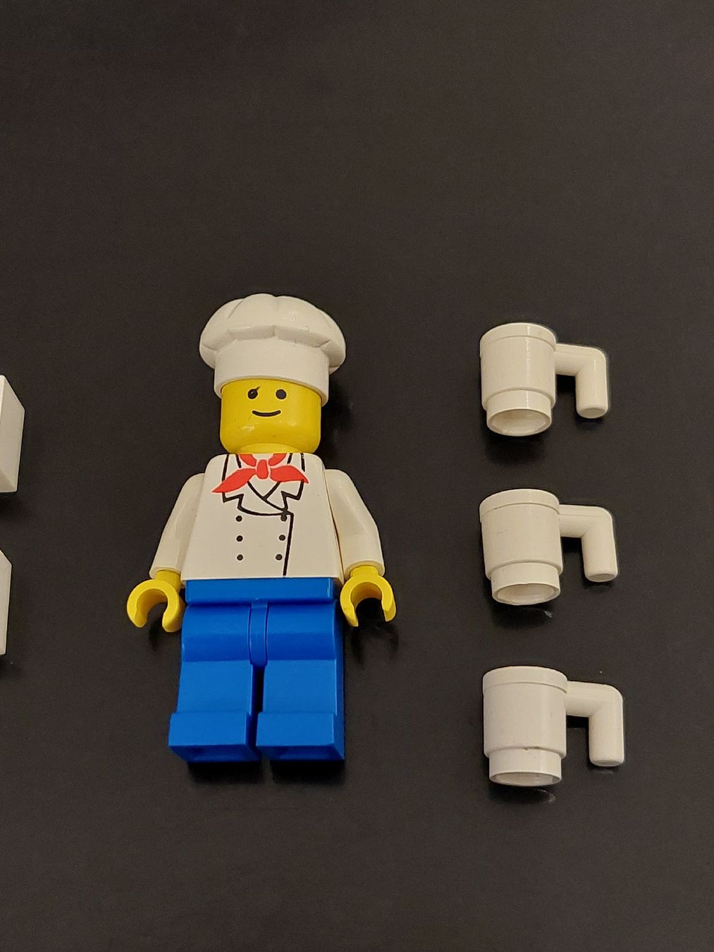 Lego Figuren: Lego Koch ( mit Eis ) – Gebraucht aus Zetzwil von sti_x9xf 2