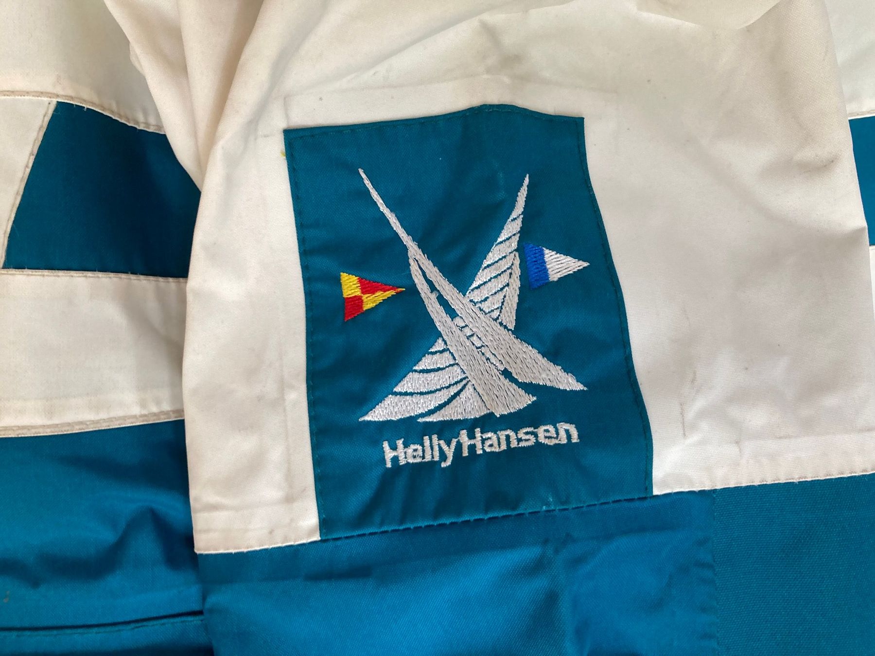 Costumes: Allwetteranzug Segelboot Helly Hansen – D'occasion à Neftenbach par Janusch01 6