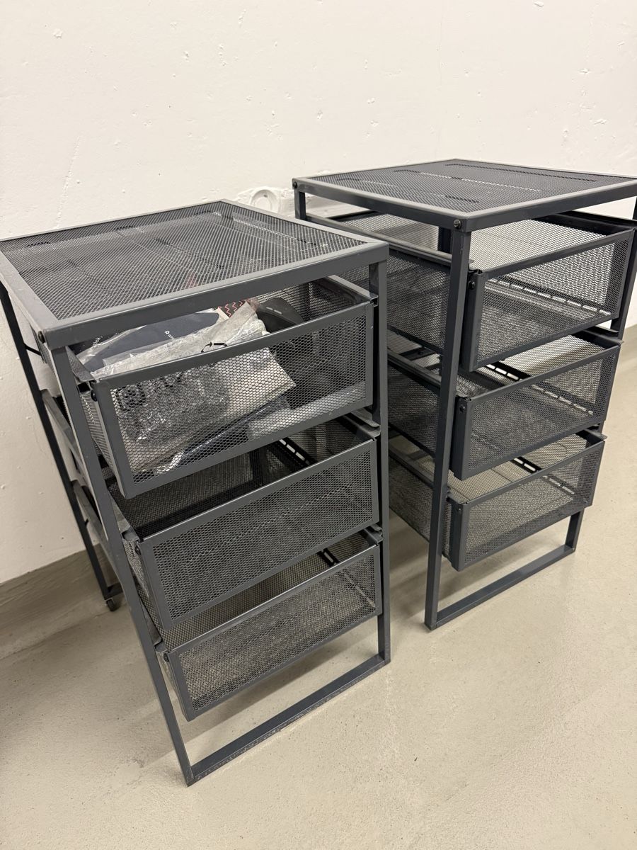 Banconi: Metal Mesh Drawer Units - Set of 2 – Usato da Zürich venduto da nad_s27g