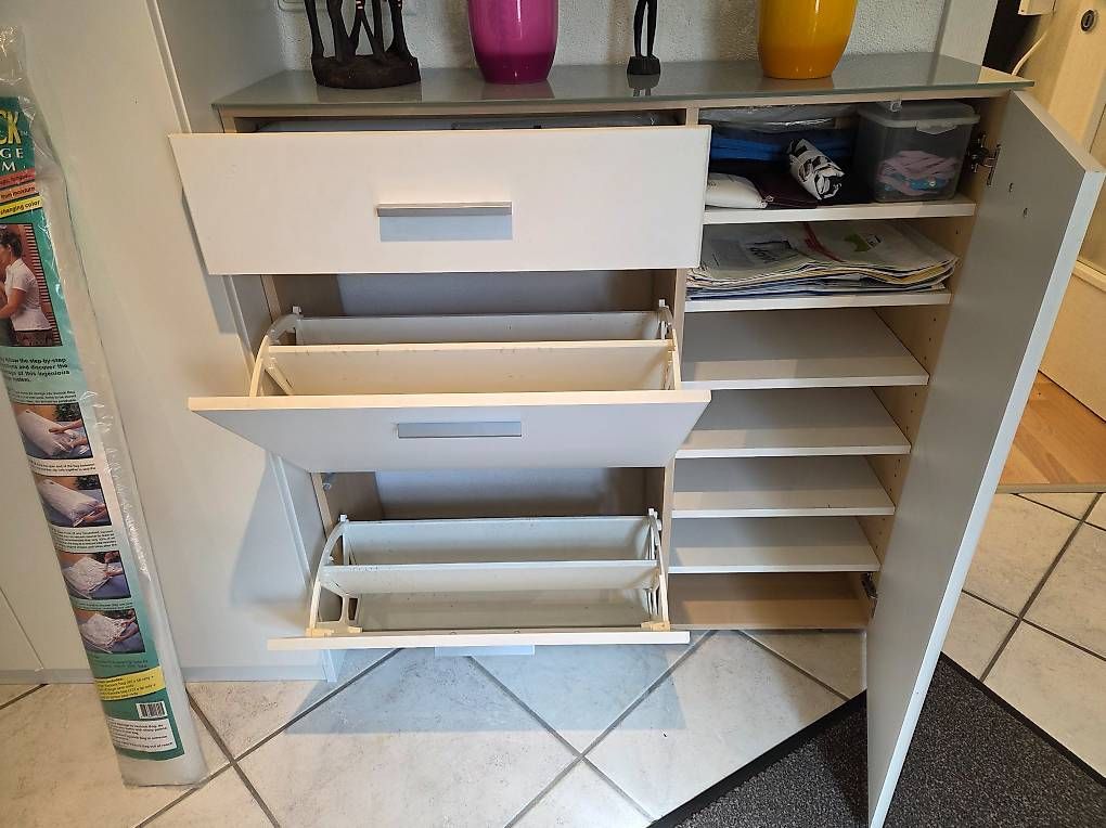 Commodes: Schuhmöbeli Schuhschränkli – D'occasion à Herznach par koro02 1