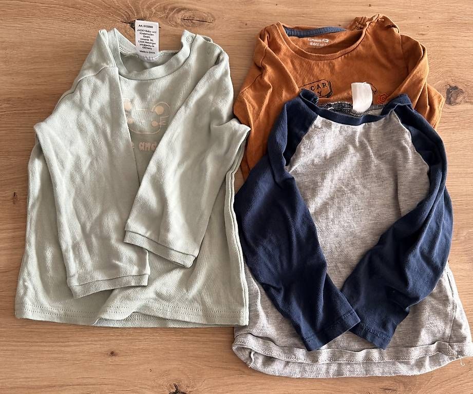 Maglioni & Felpe: Langarm-Shirts Grösse 86 – Usato da Stettfurt venduto da Annili87