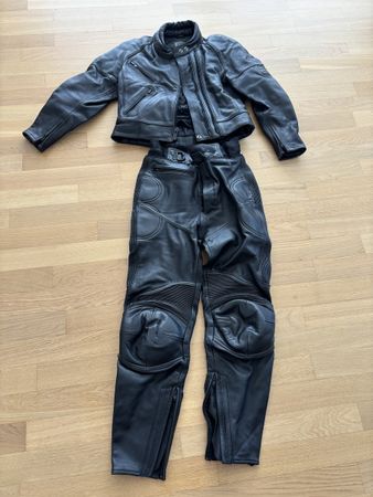 Lederkombi Damen Grösse 42 (entspricht eher 38/40)