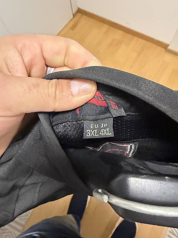 Giacche: Motorrad jacke – Usato da Luzern venduto da Goran.1 2