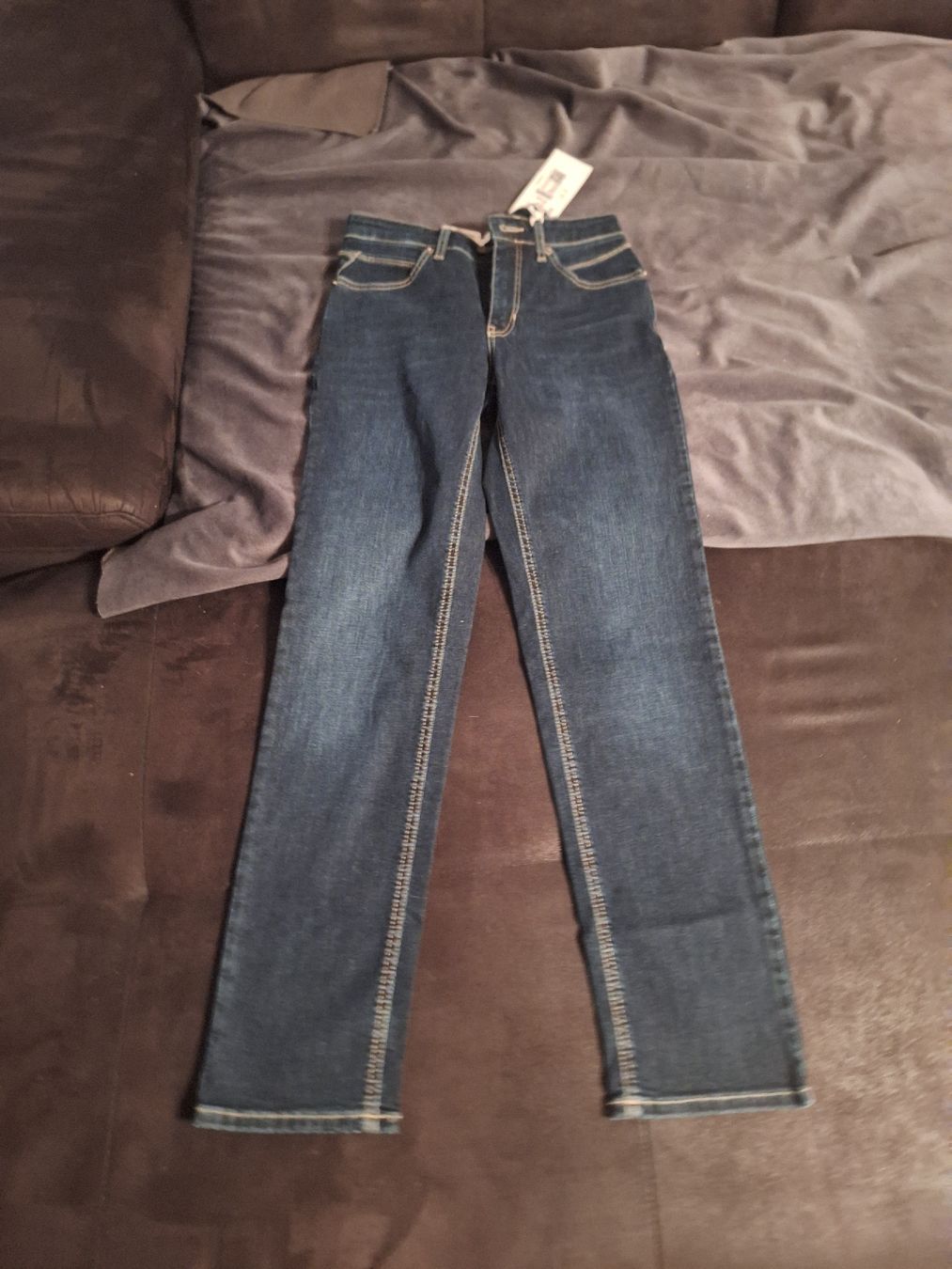 Jeans: Damen Jeanshose – Nuovo e nell'imballaggio originale da Näfels venduto da Pipo2017