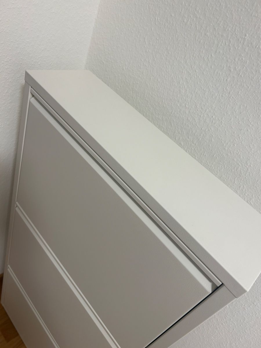 Autoribaltabili: Top Zustand: Schuhschrank weiss – Usato da Binningen venduto da san_bcg5 2