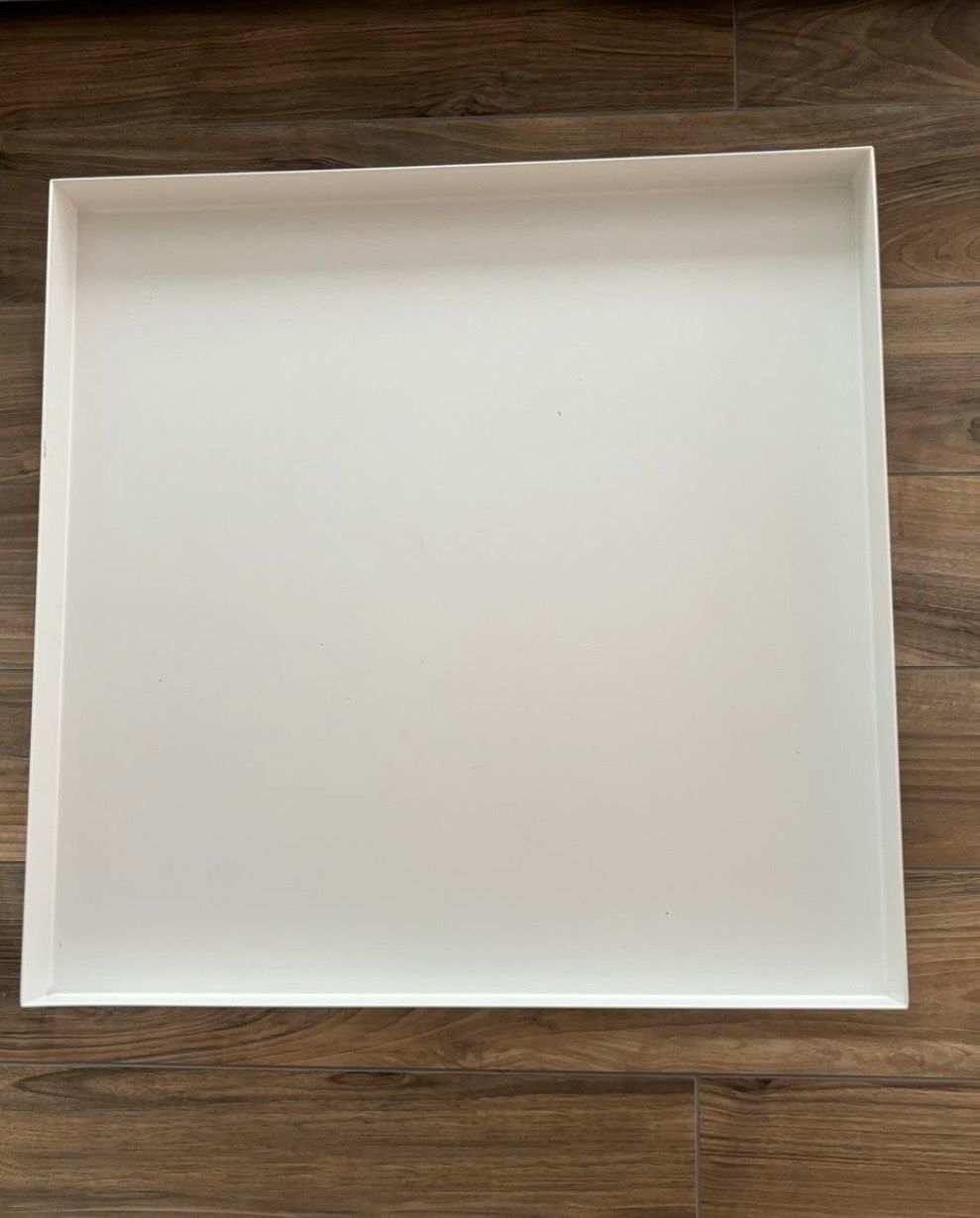 Hay Tavoli: Hay Tray Table Couchtisch – Usato da Bern venduto da neilnoah 1