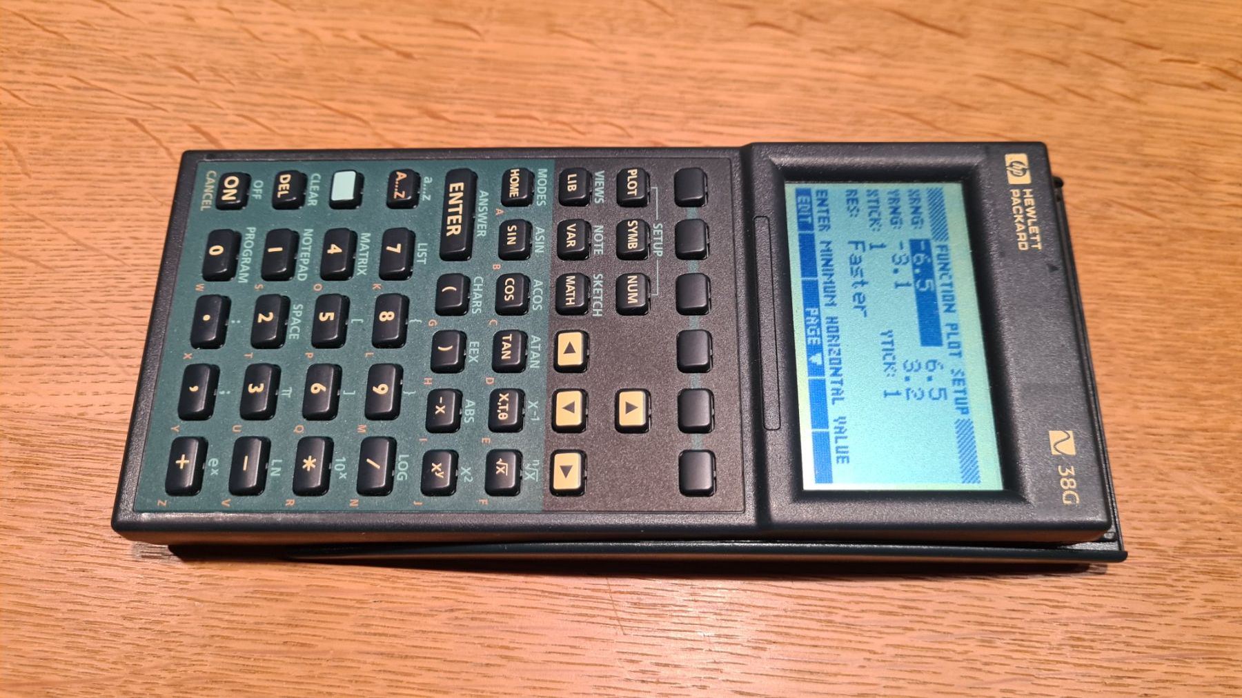 Hewlett Packard Taschenrechner: HP Hewlett Packard 38G Scientific Programmable Calculator – Gebraucht aus Winterthur von stufaphi