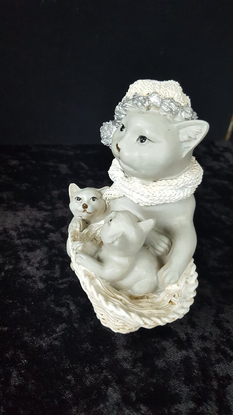 Figurines: Katze mit Jungen – D'occasion à Reinach par 3Guggerli 1