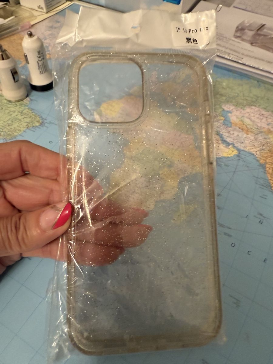 Apple Covers & Schutzfolien: NEU***SCHUTZ FÜR iPHONE 16, 17 MAX PLUS*** – Neu und originalverpackt aus Zürich von Ceca52