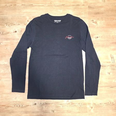 Pull fin