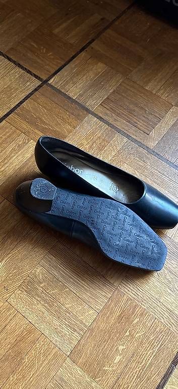 Scarpe da donna: Escarpins bleus Gabor 37,5 – Usato da Veyrier venduto da Nath9279 2