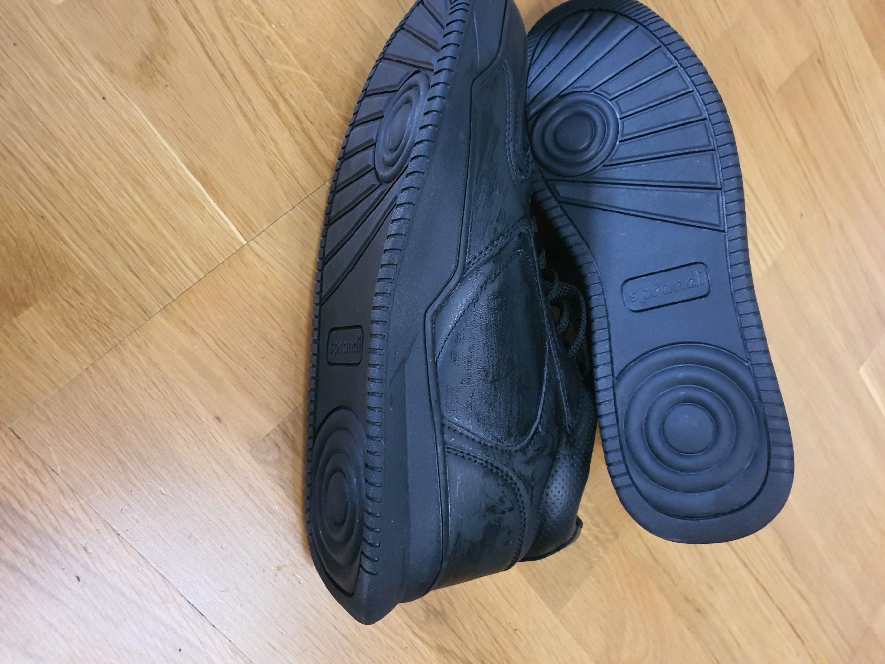 Herrenschuhe: Laufschuhe  Neue  Nr.45 – Neu (gemäss Beschreibung) aus Mels von ricoshop 3