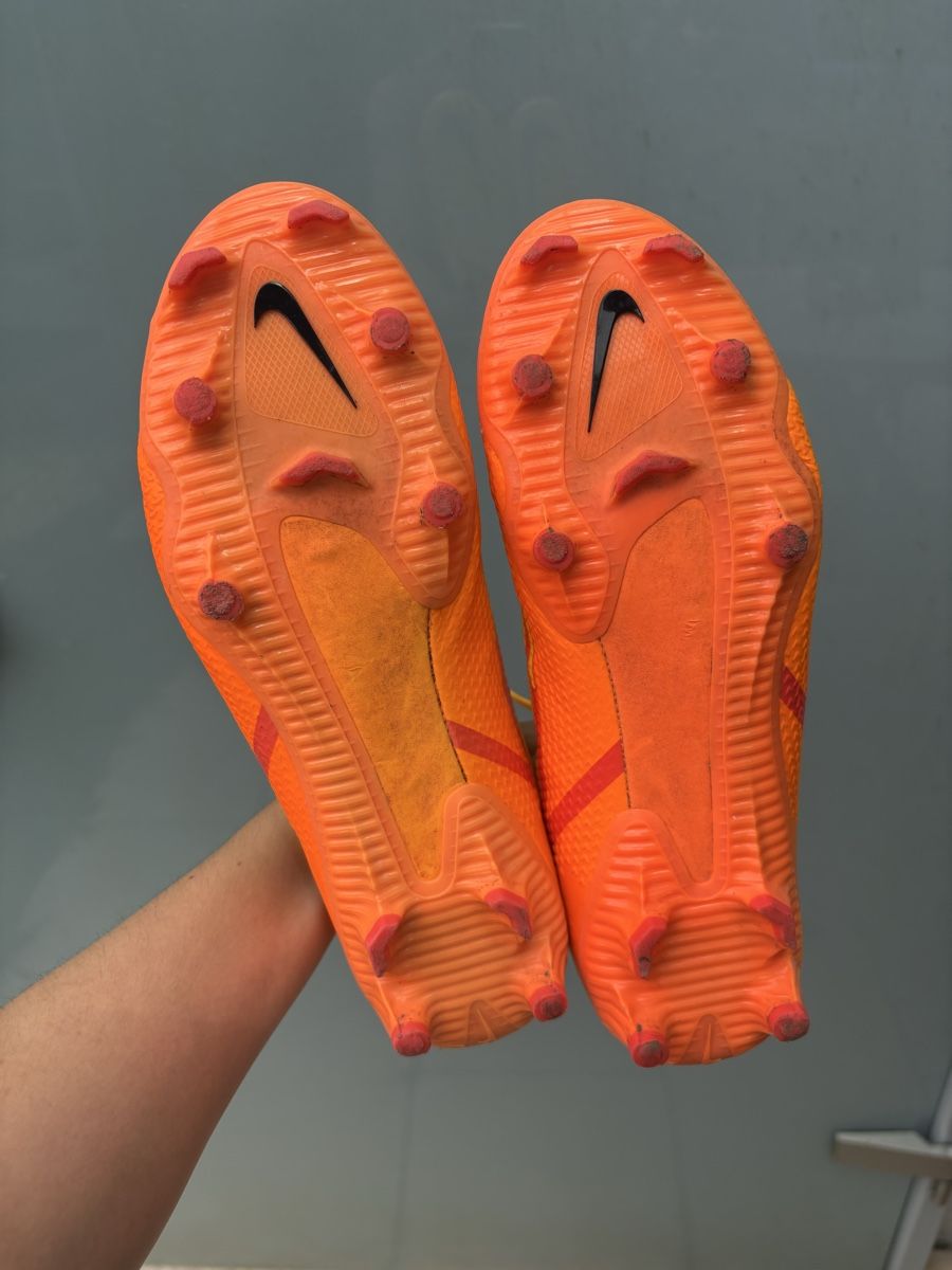 Nike Chaussures hommes: Phantom Nockenschuhe Fussball – D'occasion à Würenlos par anx.ne 1