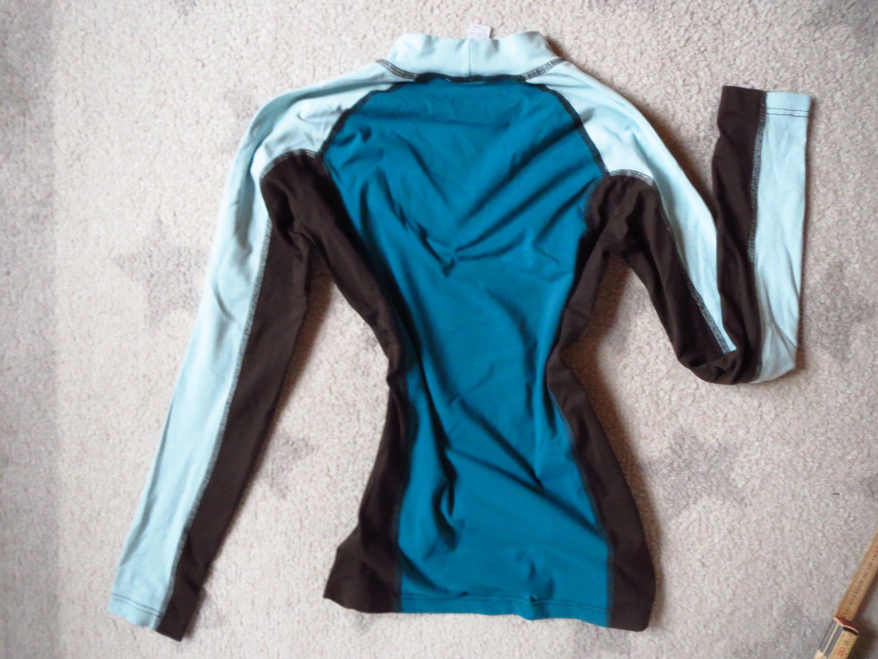 Peak Performance T-shirt: stylisches PEAK PERFORMANCE Damen Shirt Gr S – Usato da Kiental venduto da Anna8702 6