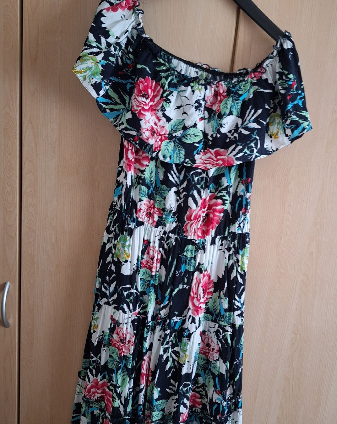 Vestiti: tolles Kleid 42 – Usato da Steckborn venduto da country43 2