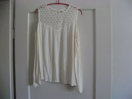 Bluse schulterfrei Gr. 44 von H&M