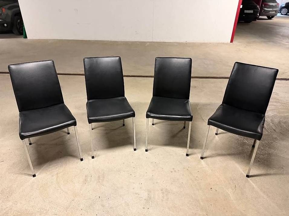 Sedie: 4 chaises en cuire noir – Usato da Bottens venduto da sundea 3