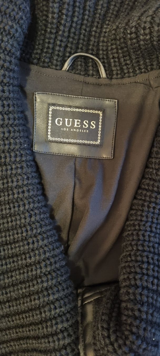 Guess Jacken: Guess Lederjacke Gr. M mit Strickkragen schwarz – Gebraucht aus St Gallen von vir_5kgt 9