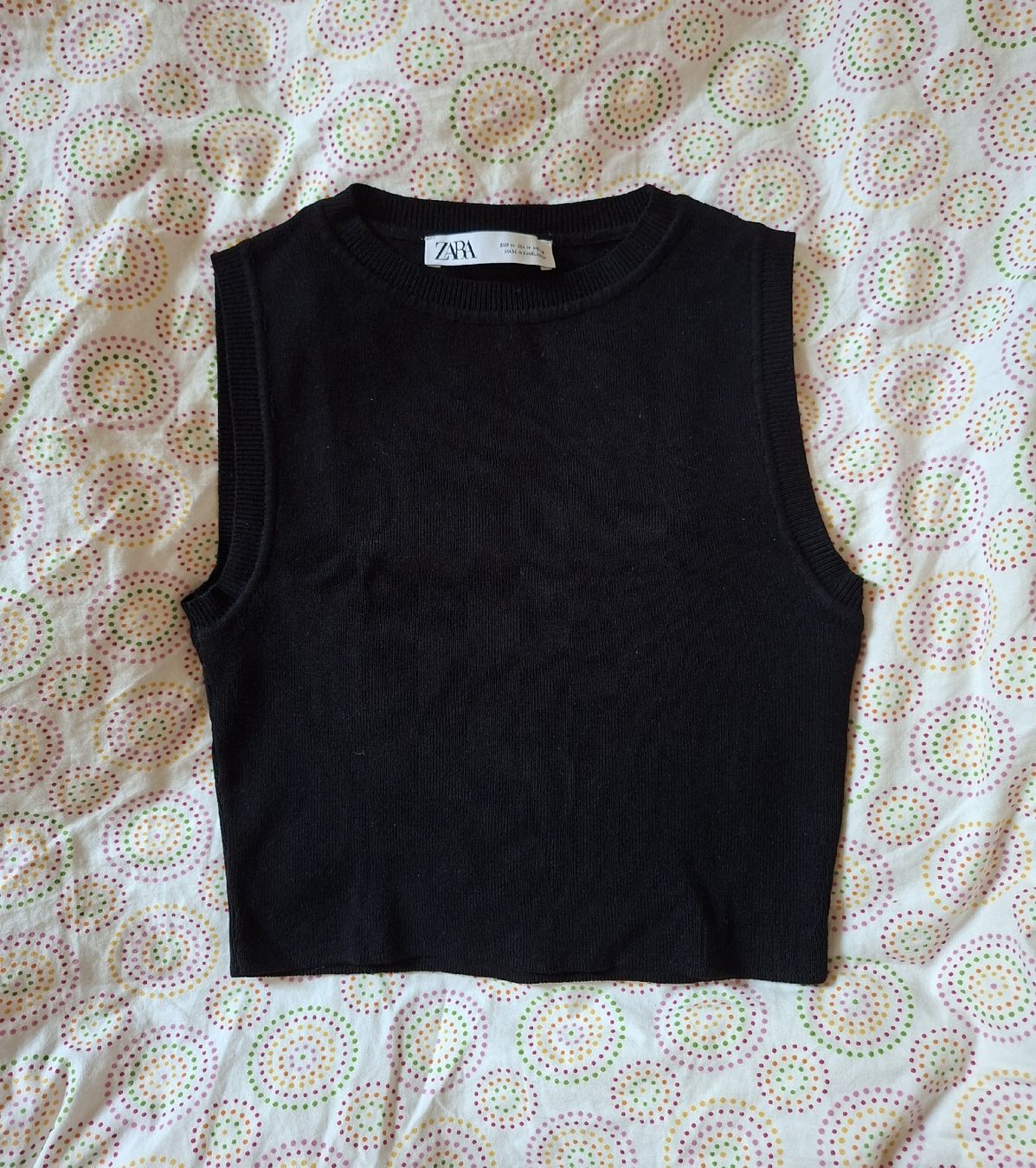 Zara Tops: Top en tricot – D'occasion à Lausanne par zou_z677