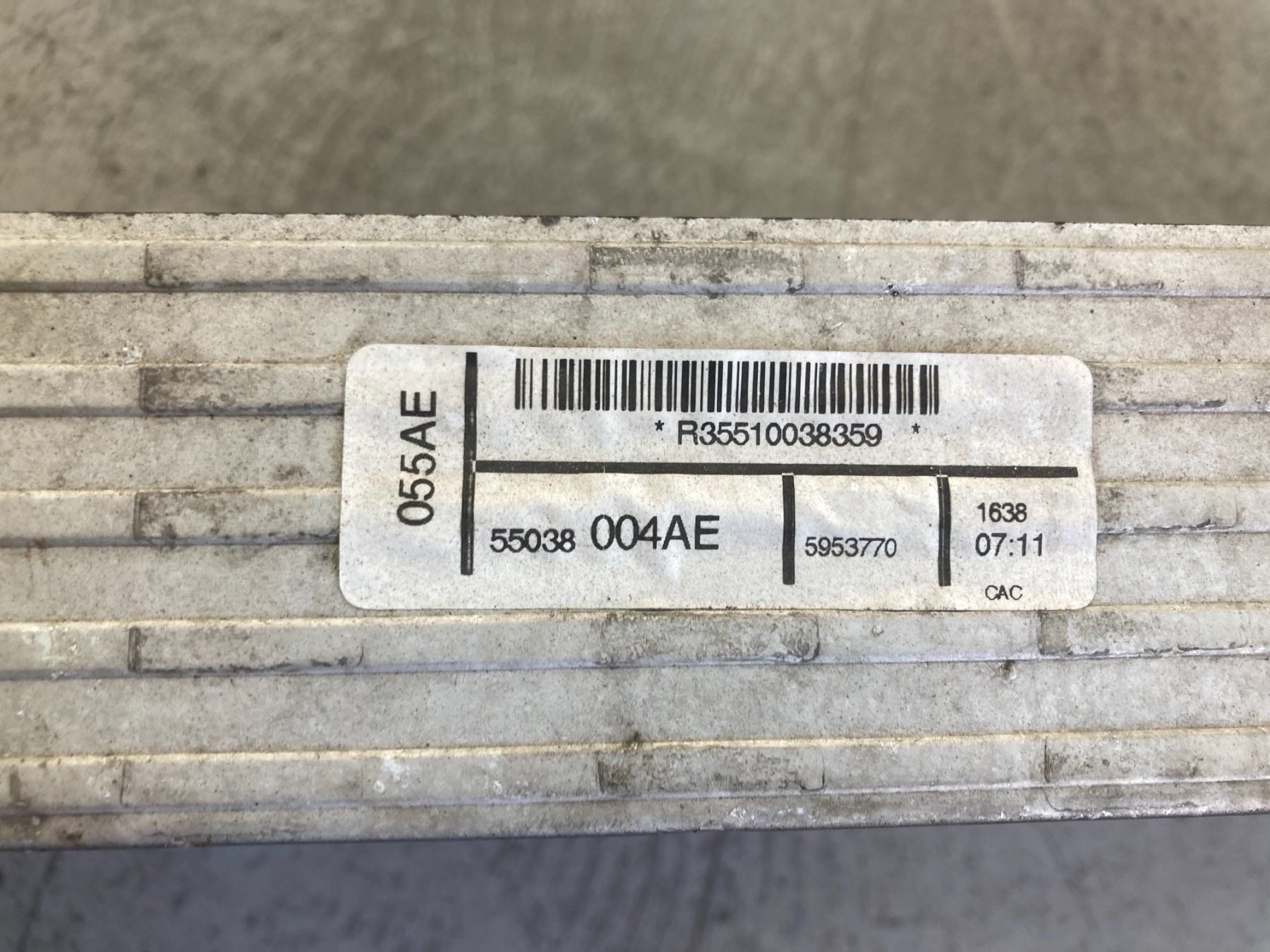Jeep Tutti pezzi di ricambio auto: Jeep Grand Cherokee 3.0 CRD Ladeluftkühler – Usato da Cham venduto da WB2223