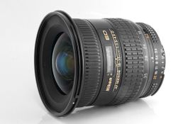 Nikon AF 18 - 35 D FULL-Frame , Aussi Nikon Z, 100% Japan