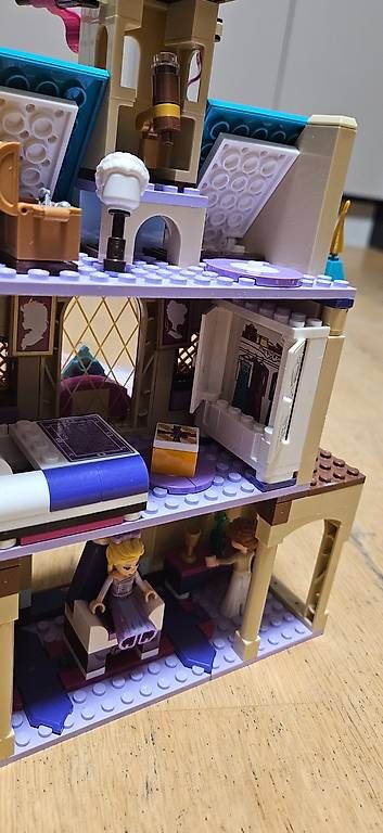 Baukästen: Lego 41167 Schloss Arandelle – Gebraucht aus Oberbalm von Drake60 4