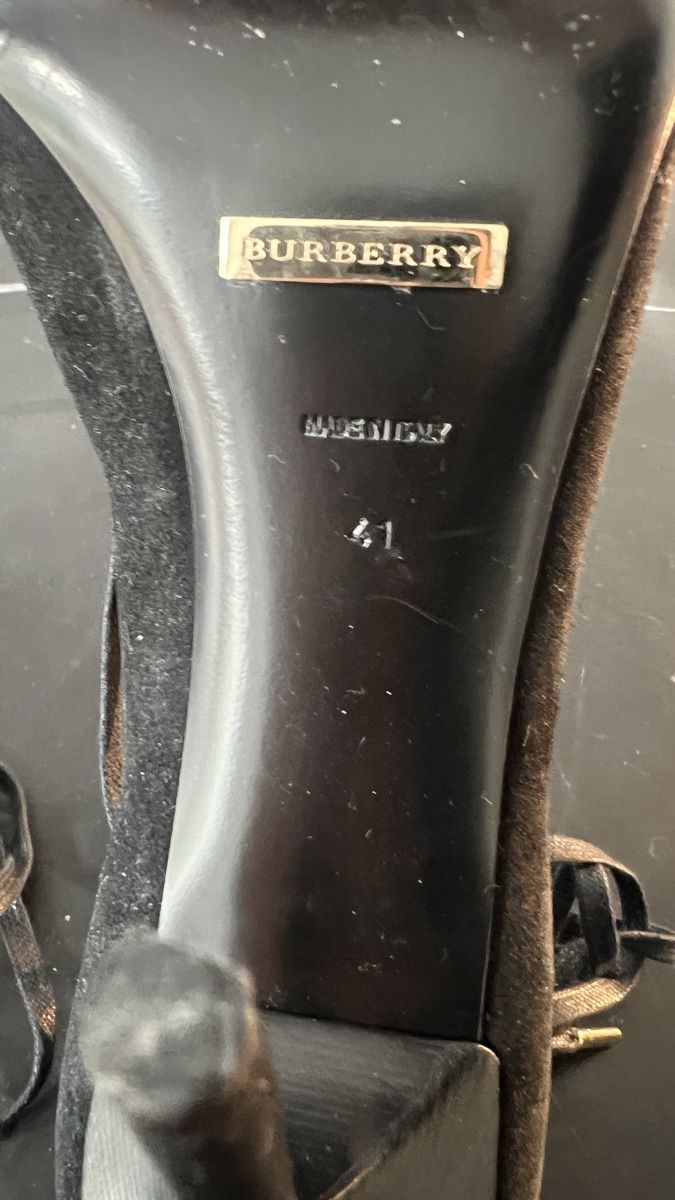 Burberry Damenschuhe: Burberry Schuhe – Gebraucht aus Chur von Maximus85 3