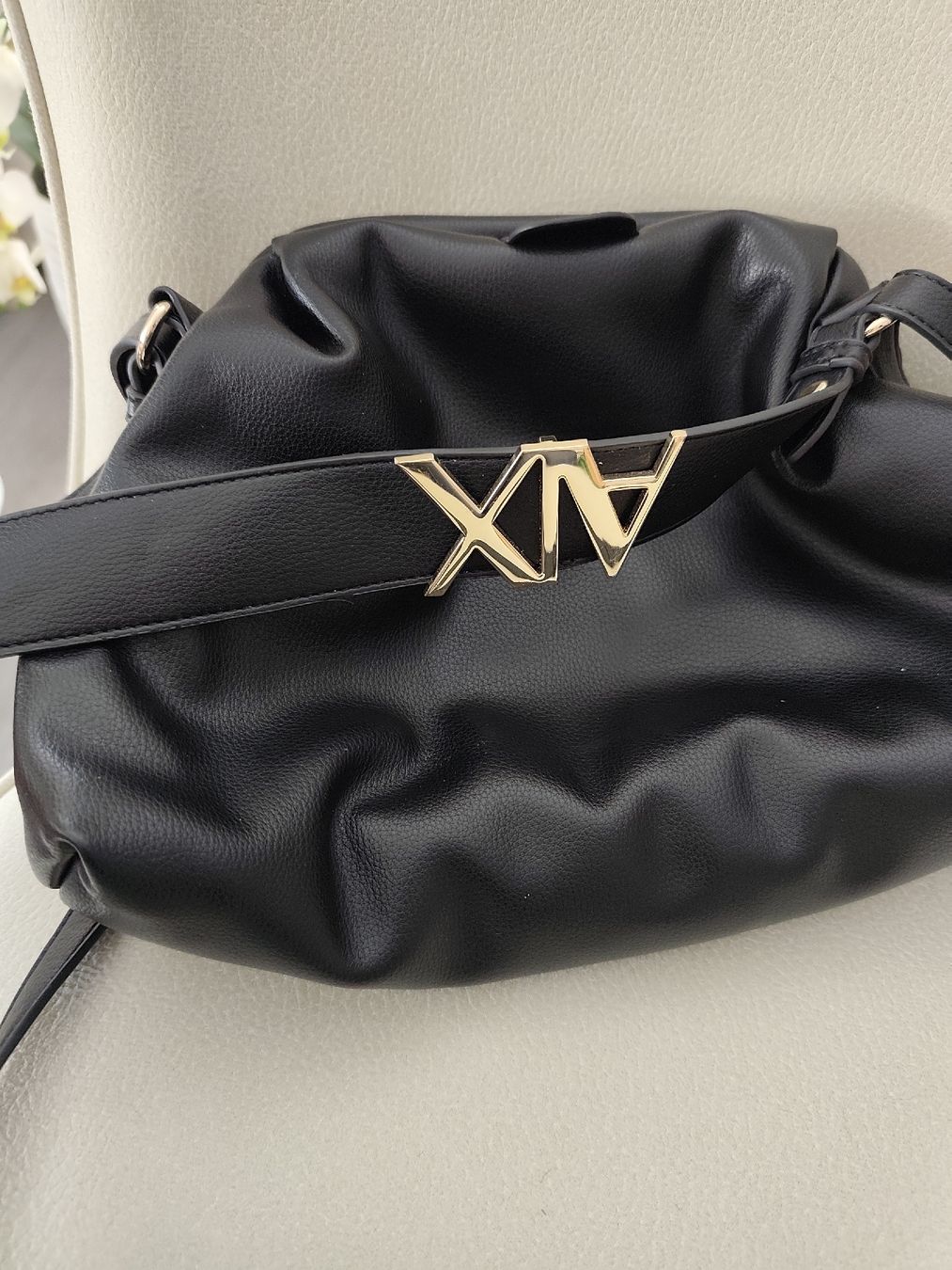 Armani Sacs femmes: Armani Exchange Handtasche Neu ! – Neuf (Voir description) à Zuckenriet par bm2_88l9 1