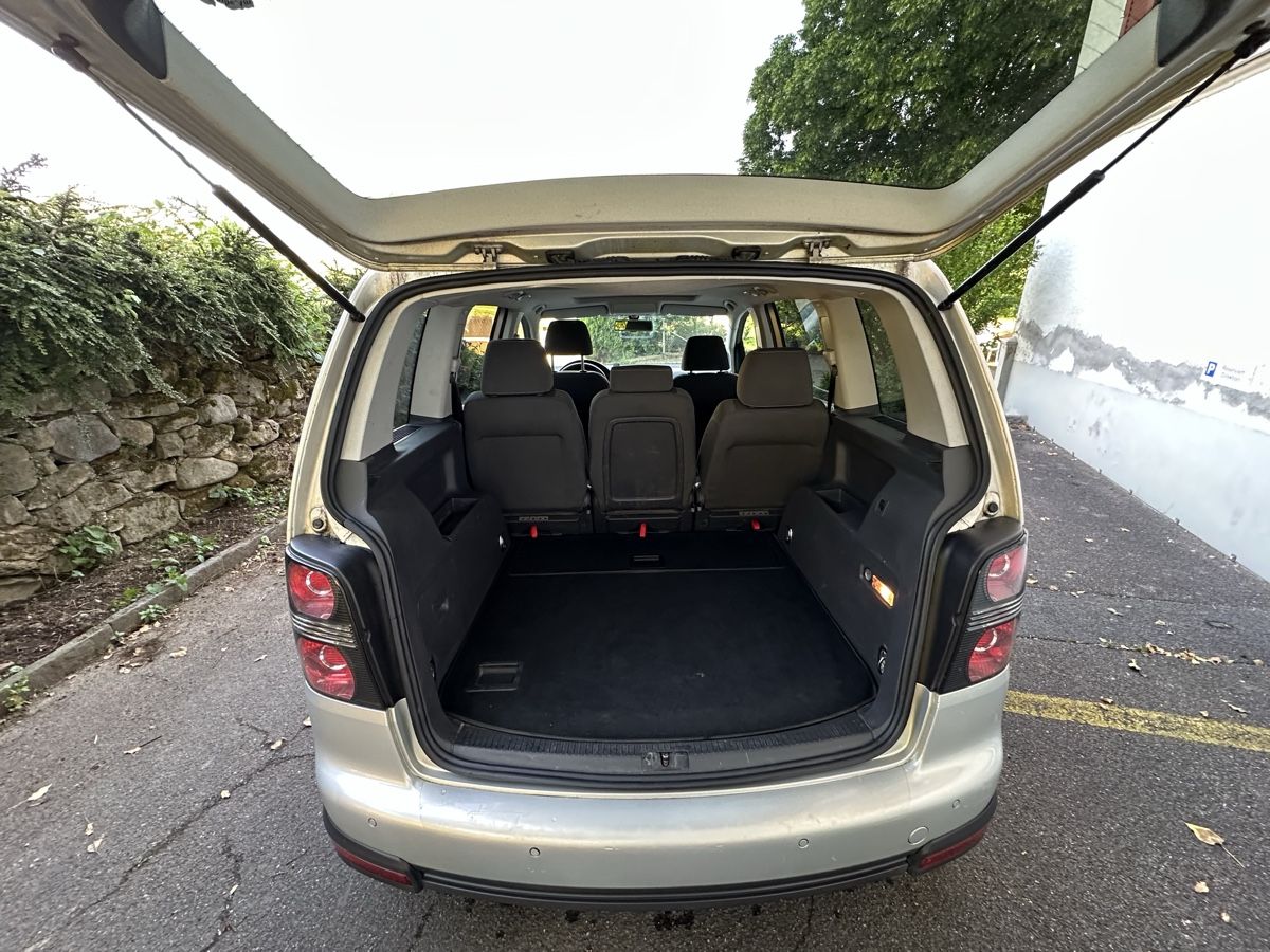 VW Automobili: Vw Touran 2.0 TDI Cross – Usato da Gommiswald venduto da bal_p8l8 6