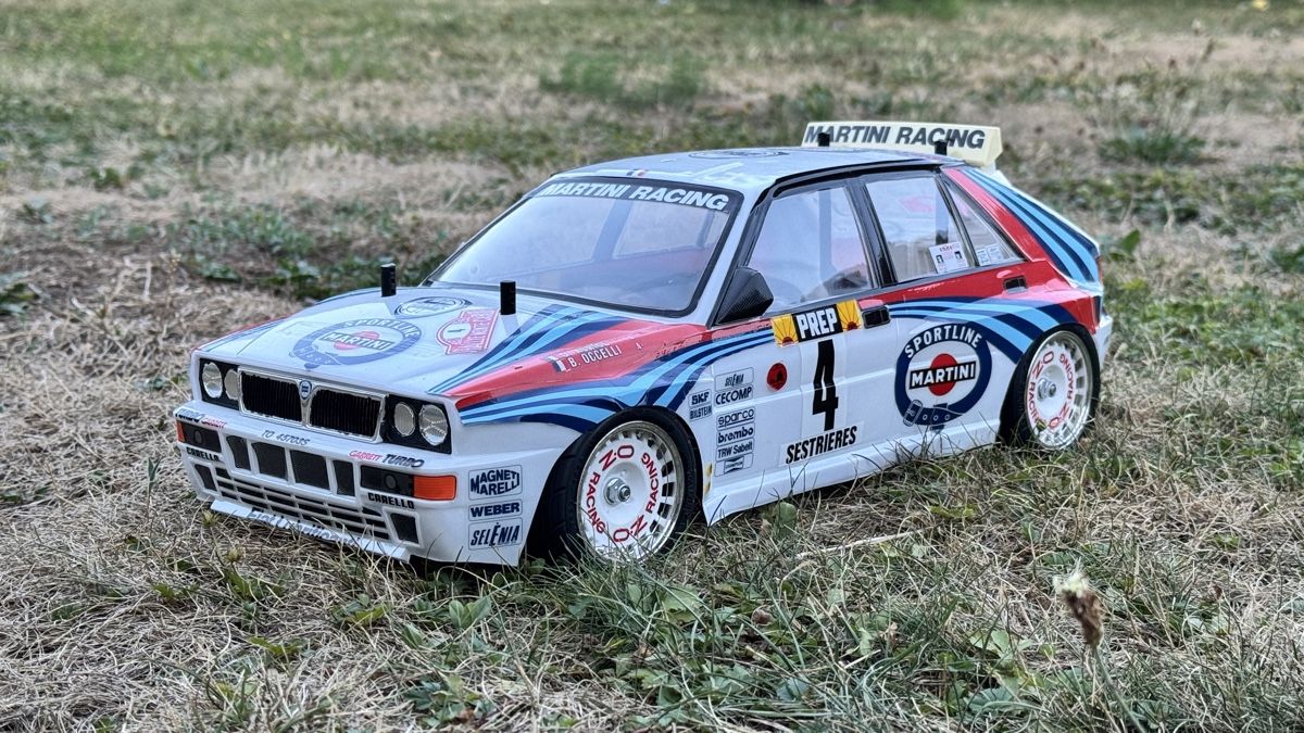 Tamiya Modellismo RC: Tamiya Lancia Delta Martini Racing – Nuovo (secondo la descrizione) da Biberist venduto da Phippu83 1