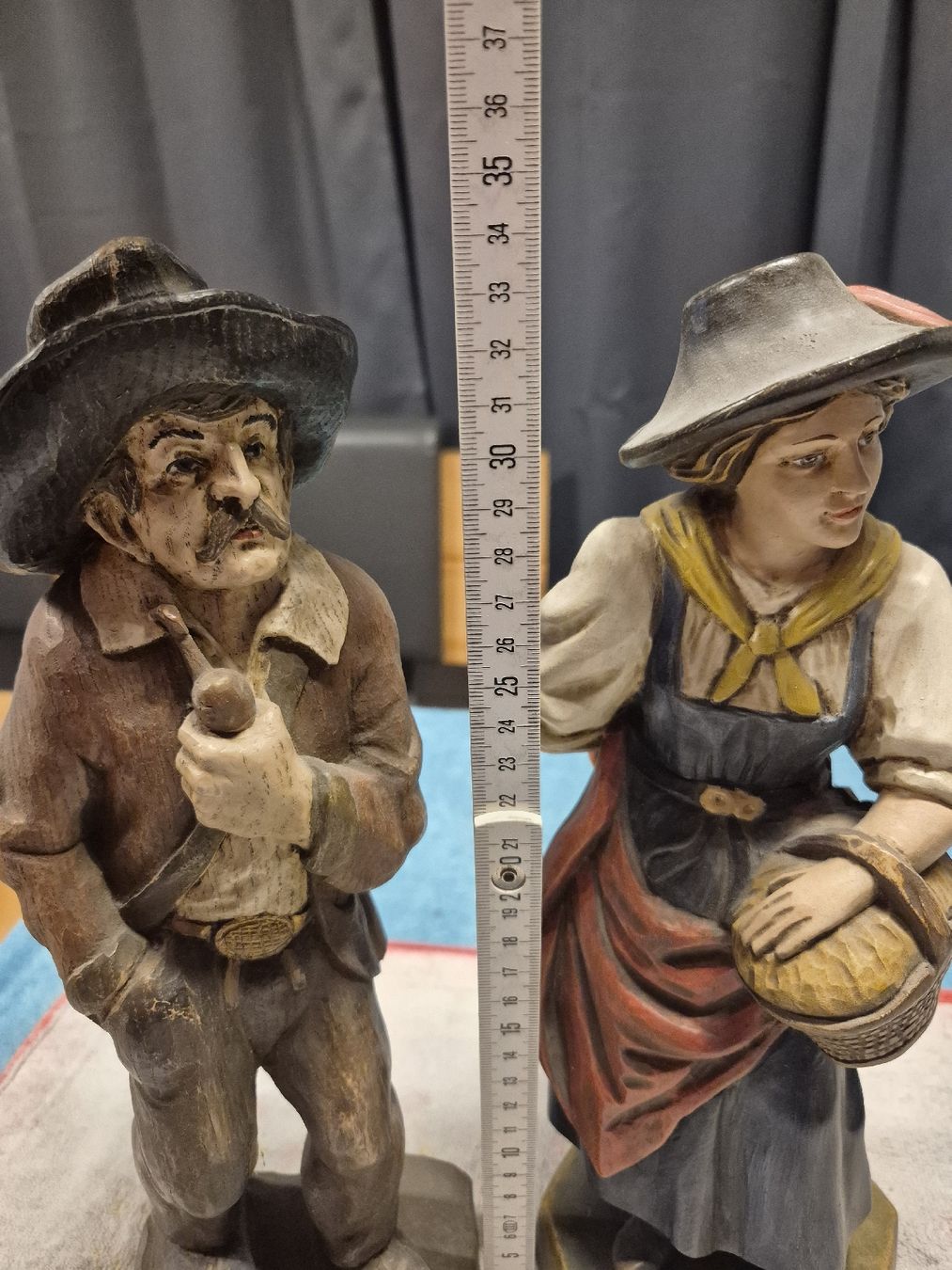 Figuren: 2 Holzfiguren, 34cm – Gebraucht aus Vilters von Fleiflomi 3