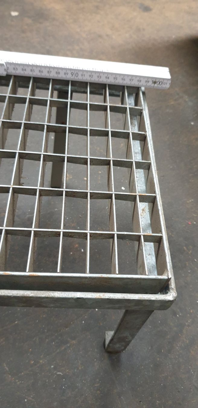 Grilles & Grillages: Gitterrost – D'occasion à Müllheim Dorf par Linus18 3