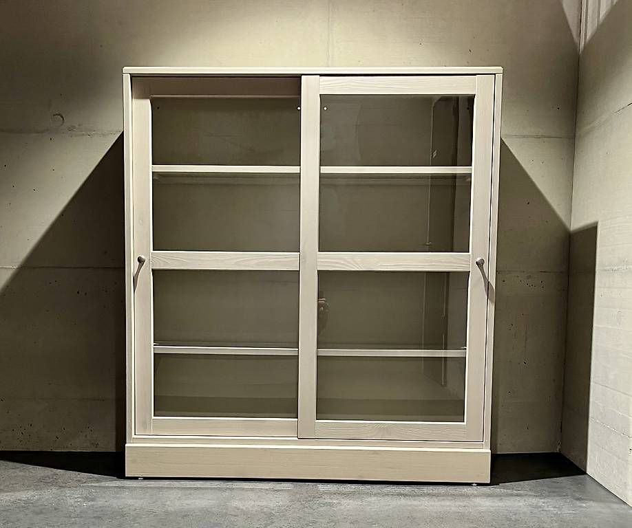 Ikea Vitrines: Vitrine Havsta Ikea graubeige – D'occasion à Zürich par henrikzk