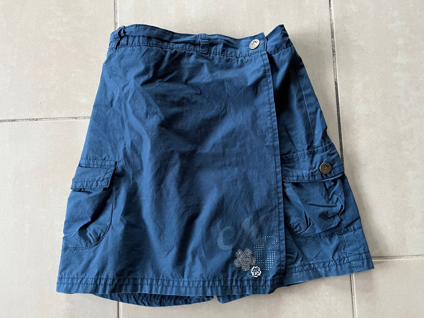 Vestiti & Gonne: Jupe Short 8 ans – Usato da Péry venduto da gir_d5d9 1