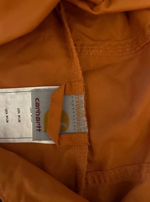 Carhartt Jacken: Carhartt Unisex Rain Jacket, Orange, Size S – Gebraucht aus Gandria von mar_5yvs 3