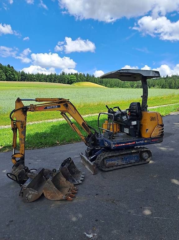 Hutter Excavateurs: Bagger Hutter 1.5 Tonnen – D'occasion à Gutenburg par M.S.3