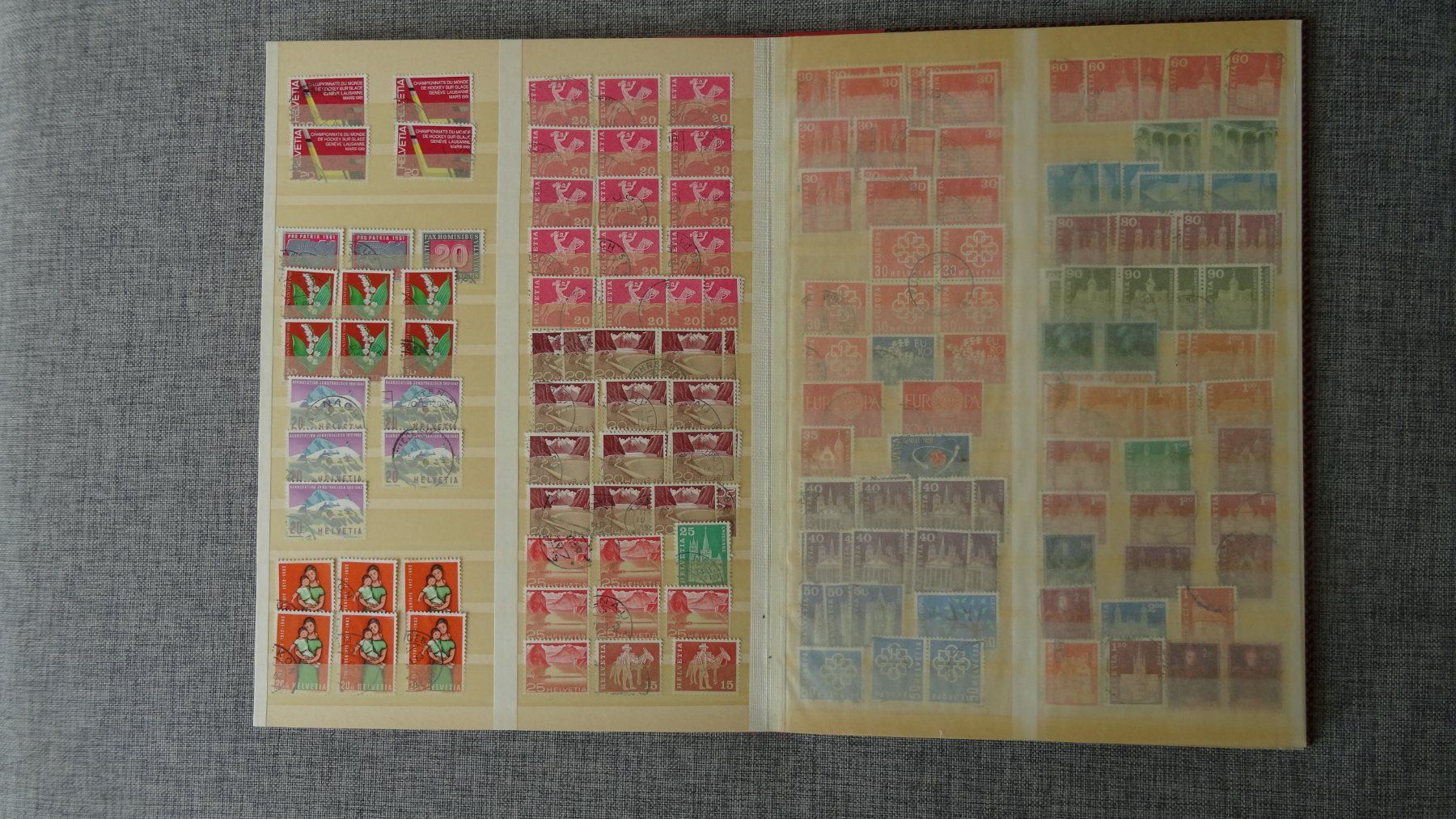Tutti i francobolli: Briefmarkenalbum Schweiz – Usato da Cham venduto da brire87 4