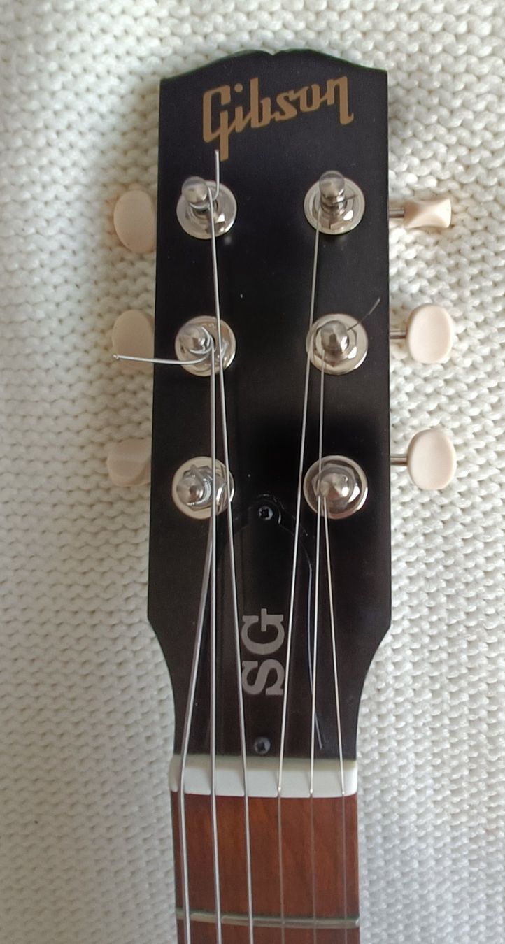 Gibson Strumenti musicali: GIBSON SG Melody Maker 2011 Black – Usato da Luzern venduto da cryptonic79 2