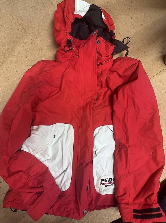 Peak Performance Completi & Tailleur: Peak Performance Skijacke & Hose – Usato da Neuenhof venduto da Noar_Roan