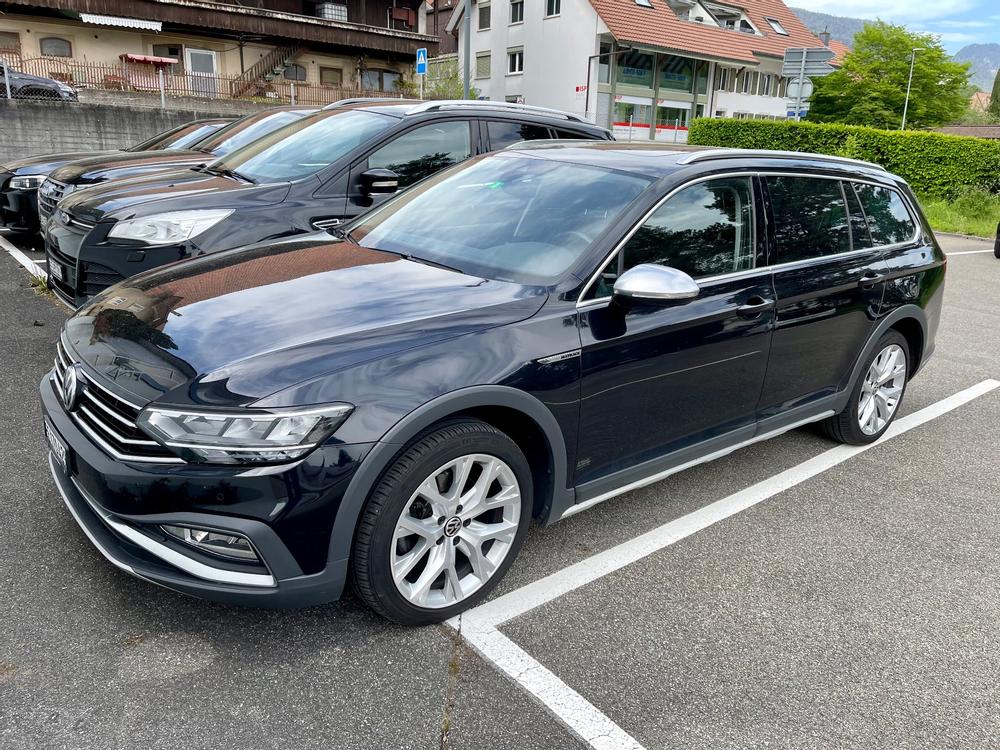 VW Passat Alltrack 4 Motion mit Vollausstattung