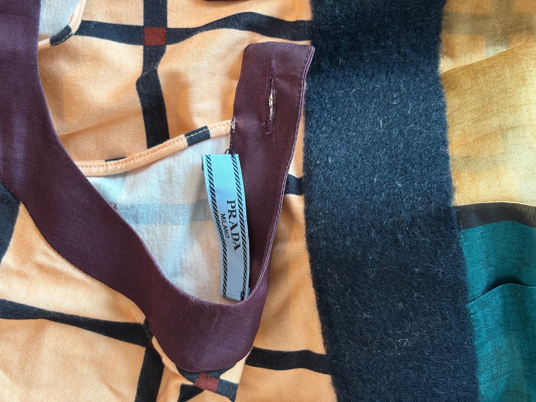Prada Kleider: Prada Minikleid – Gebraucht aus Solothurn von jas_7sqd 2