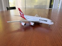 Airbus A380 Qantas 1:400 mit OVP