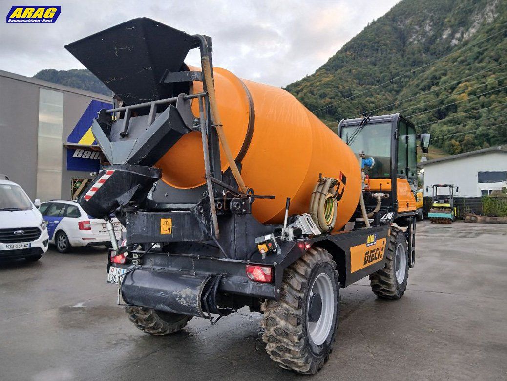 Tutte le macchine: Dieci F7000 Fahrmischer – Usato da Hasle LU venduto da Arag08 4
