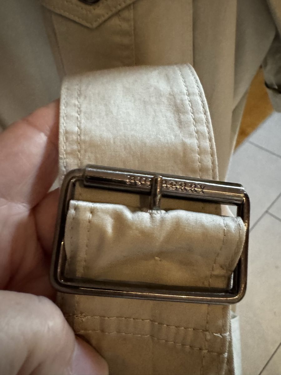 Vestiti: Robe neuve Burbbery beige saharienne – Nuovo (secondo la descrizione) da Mont-sur-Rolle venduto da 68b_2ctd 6