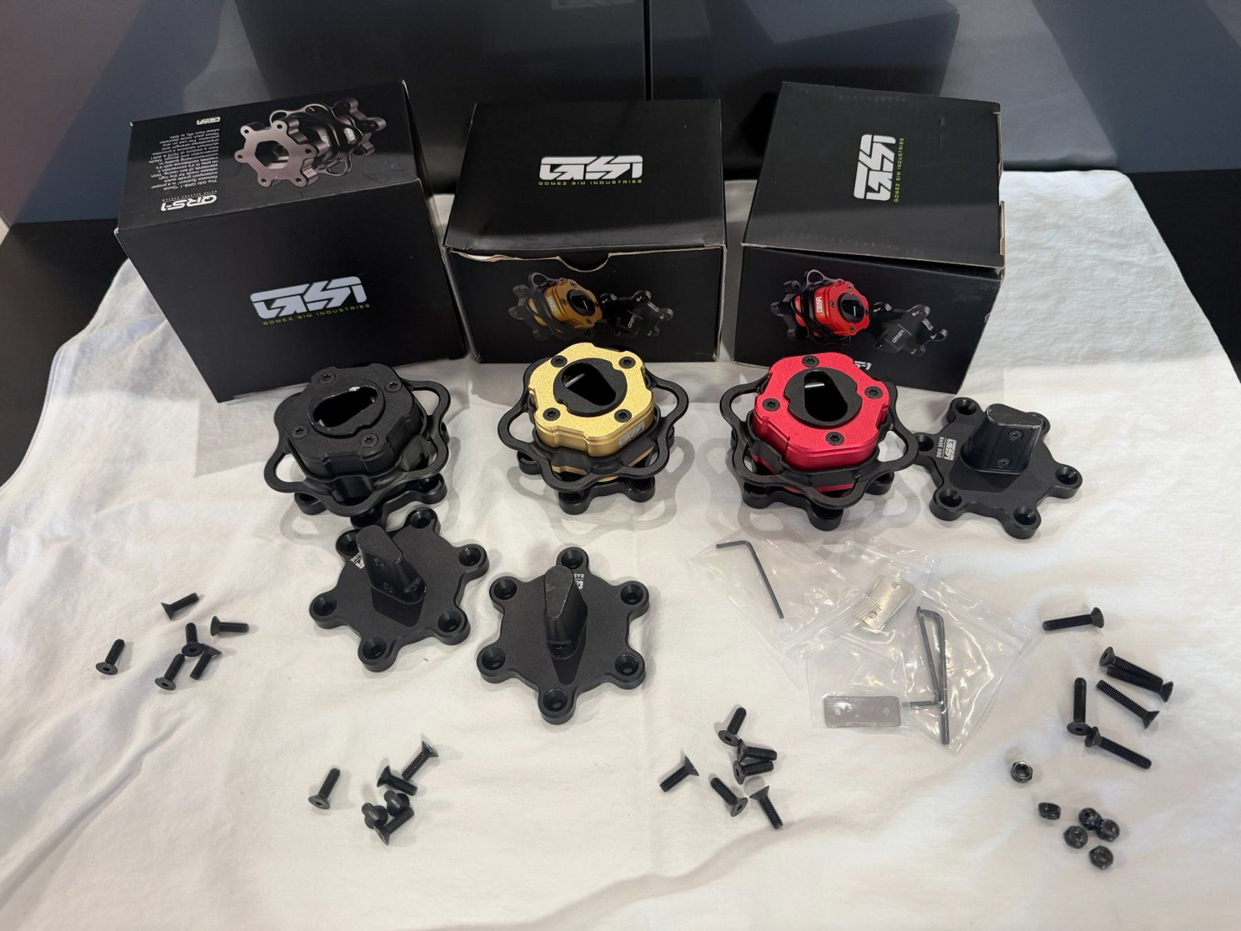 Controller: GSI Sim Racing Quick Release QRS-1, 3 mal gem. Bilder – Usato da Wald ZH venduto da VSHarper2004